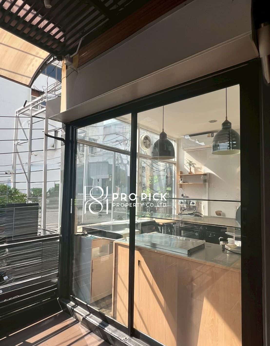 For Rent Retail Space BTS Phromphong Sukhumvit Watthana Bangkok PP-00001 For Coffee shop, Nail Salon photo 4