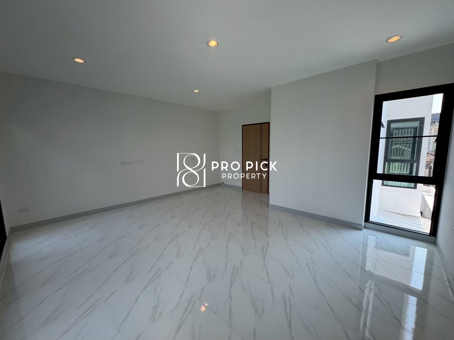 For Rent Home Office MRT Lat Phrao Lat Phrao PP-00304 more photos