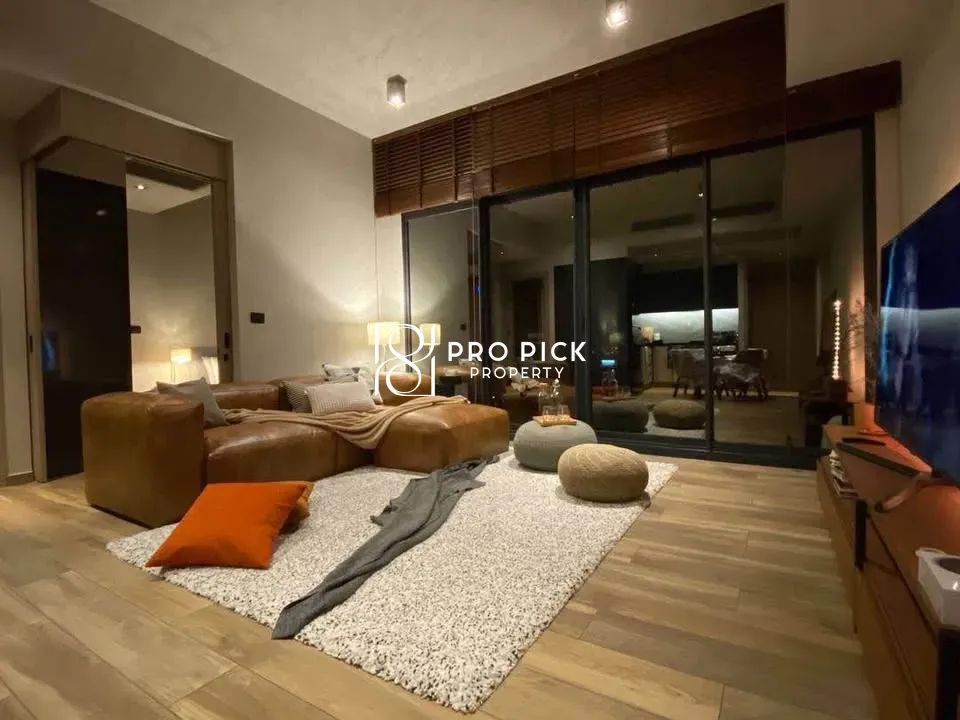 2 Bed Condominium in Watthana, 90,000 THB/mo