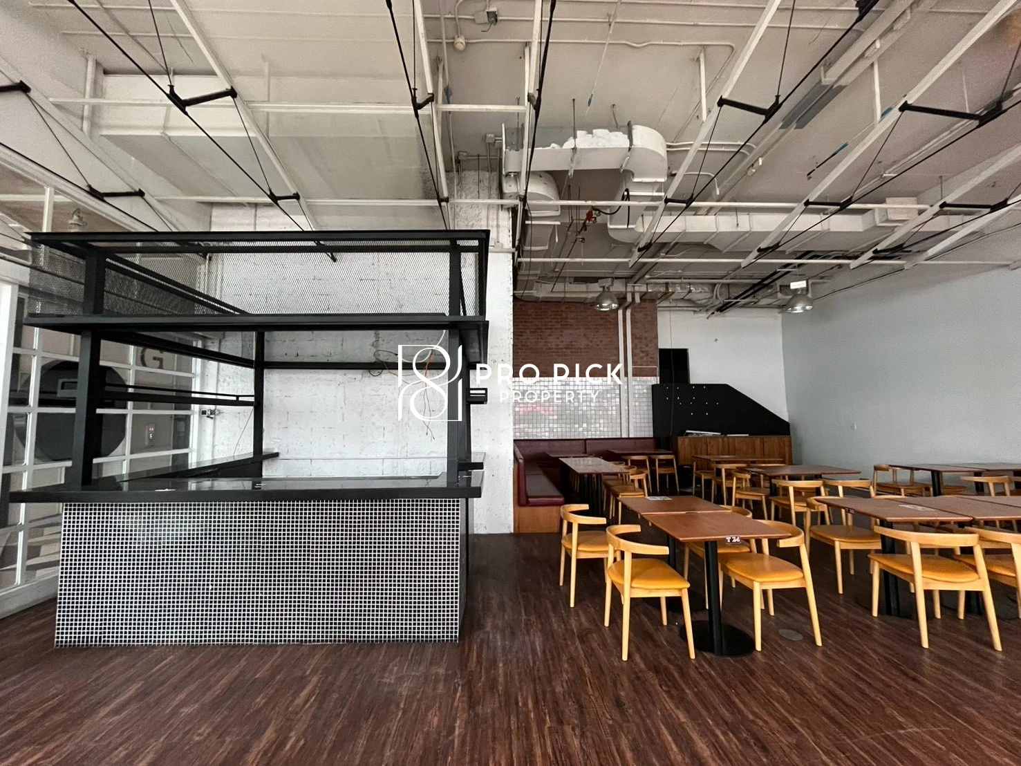 For Rent Retail Space 181 sq.m. BTS Phra Khanong Sukhumvit Watthana Bangkok PP-00323 photo 2