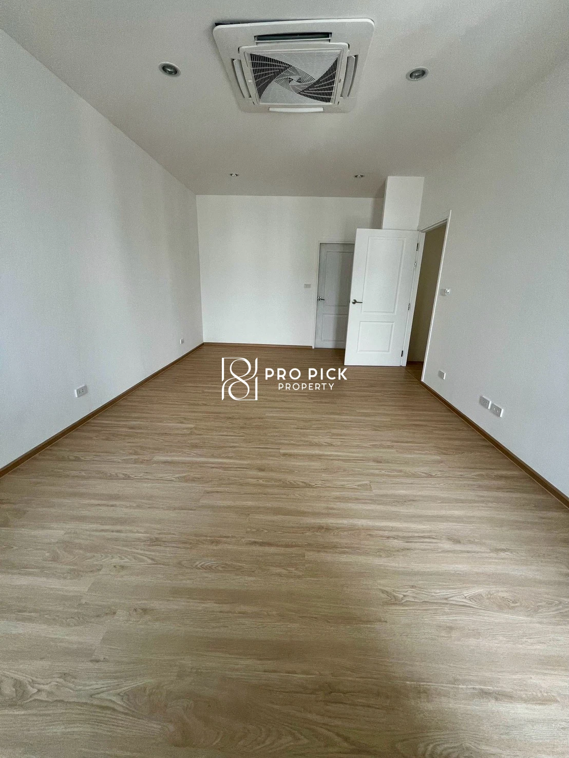 For Sale Townhome Kingson Sukhumvit 101/1 BTS Punnawithi Phra Khanong Bangkok PP-00130 photo 3