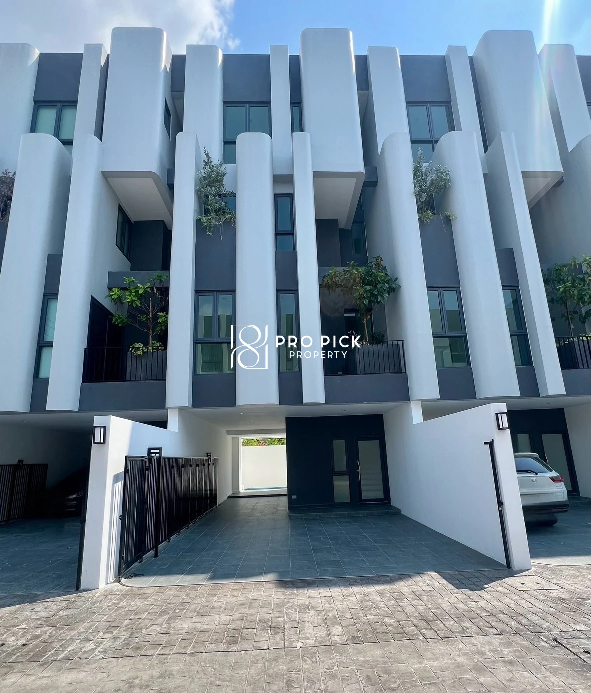 For Sale Townhome Kingson Sukhumvit 101/1 BTS Punnawithi Phra
