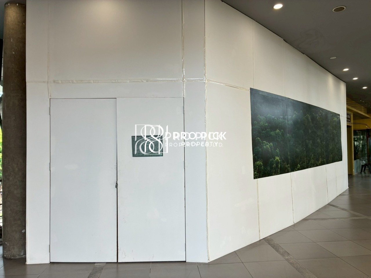 For Rent Retail Space BTS Phrom Phong Sukhumvit Khlong Toei PP-00057 photo 2