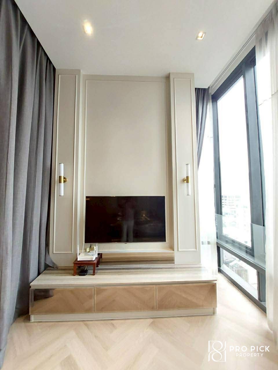 For Rent Condo Ashton Silom 2 Beds 2 Baths BTS Sala Daeng Bang Rak Bangkok PP-00134 photo 2