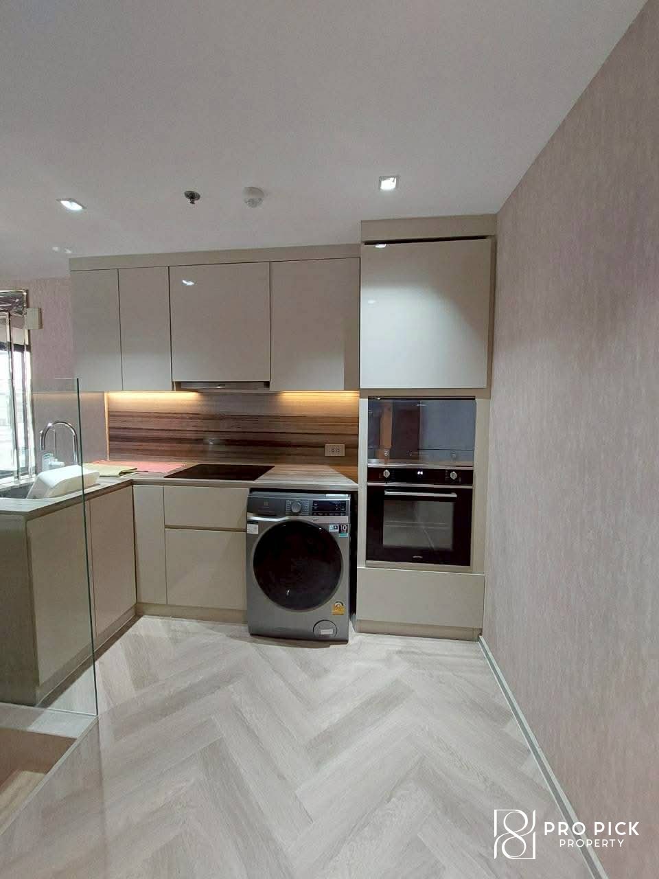 For Rent Condo Ashton Silom 2 Beds 2 Baths BTS Sala Daeng Bang Rak Bangkok PP-00134 photo 3