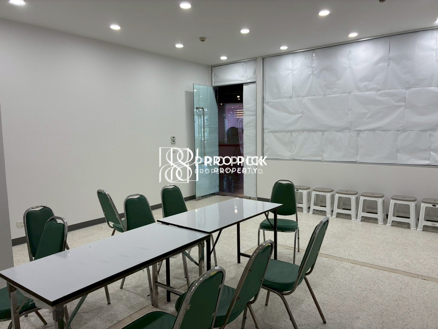 For Rent Retail Space BTS Phrom Phong Sukhumvit Watthana PP-00063 photo 2
