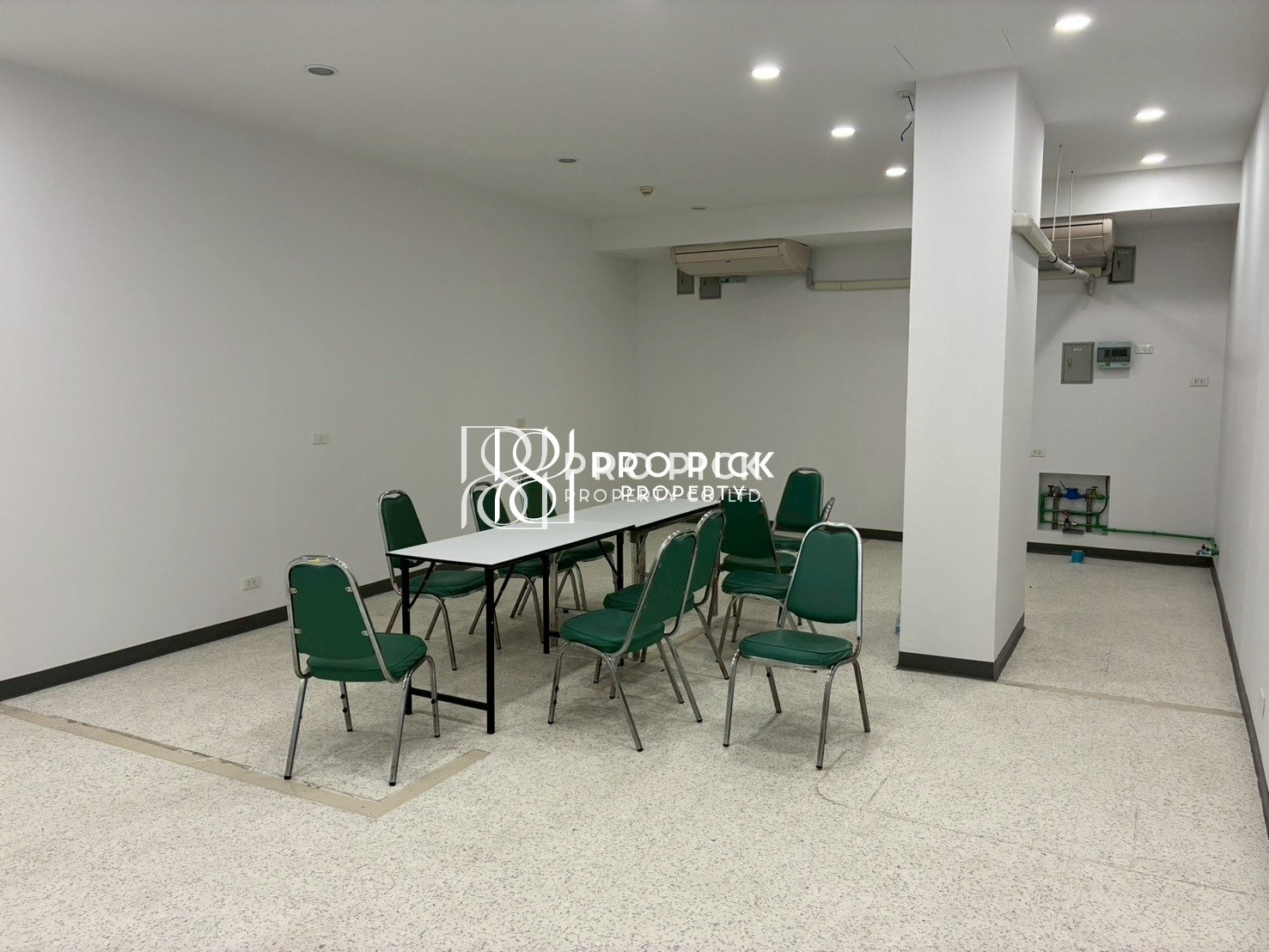 For Rent Retail Space BTS Phrom Phong Sukhumvit Watthana PP-00063 more photos