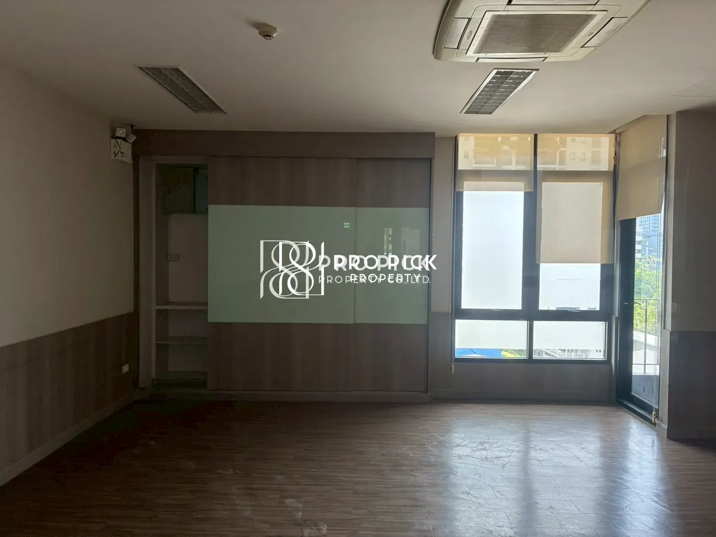 For Rent Retail Space Office Space BTS Phrom Phong Sukhumvit Watthana PP-00076 photo 3