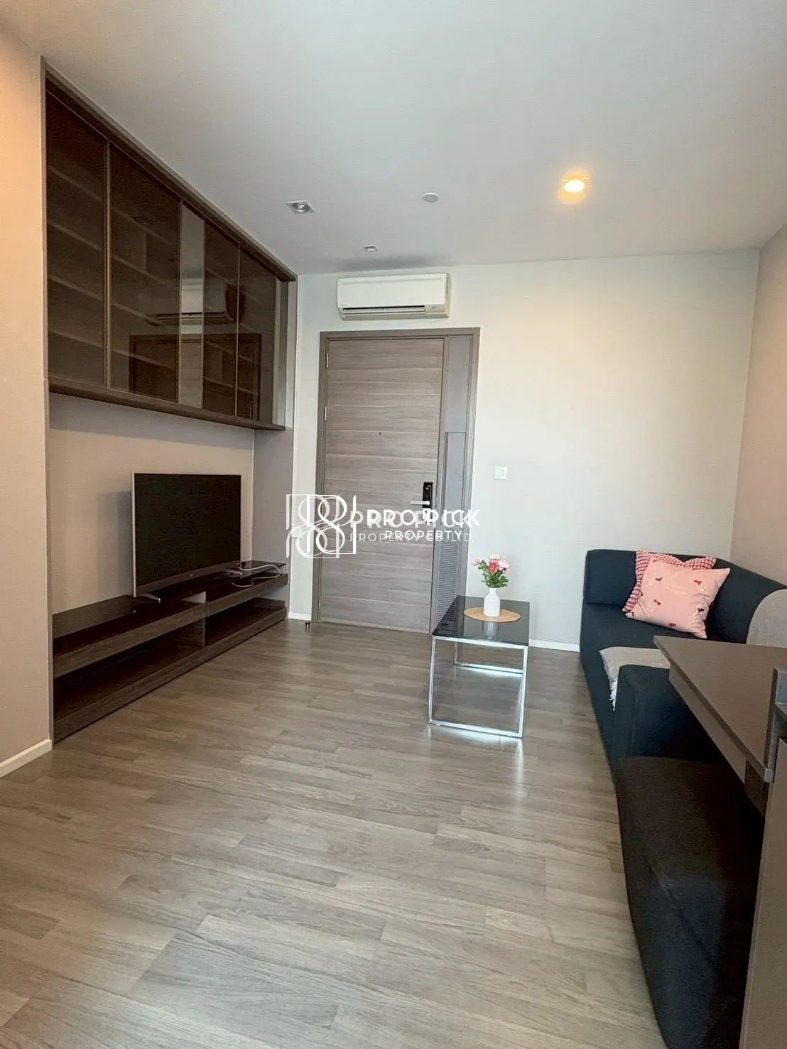 For Rent Condo The Room 69 BTS Phra Khanong Sukhumvit Watthana PP-00084 more photos