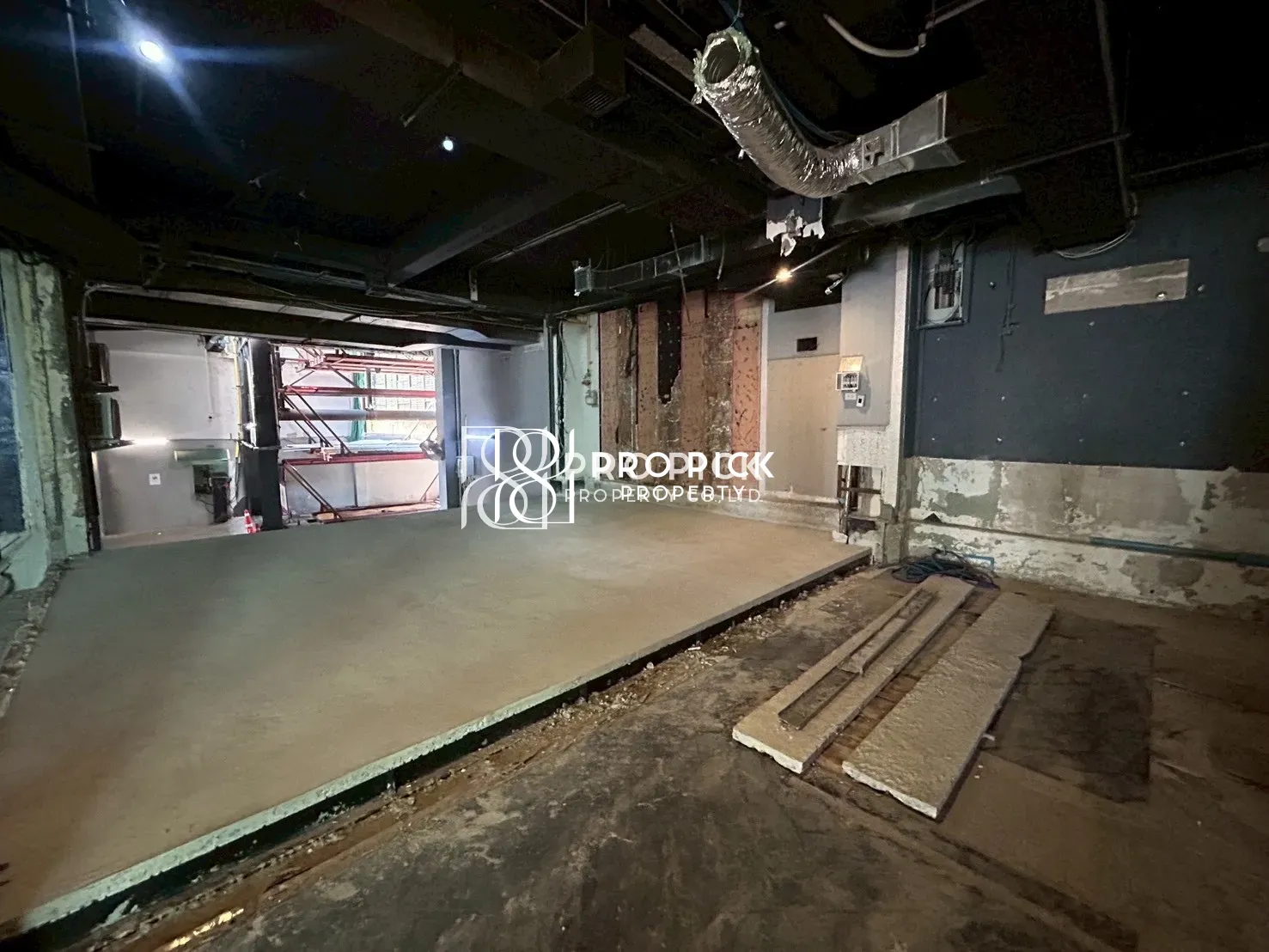 For Rent Retail BTS Thong lo Sukhumvit Watthana PP-00085 more photos