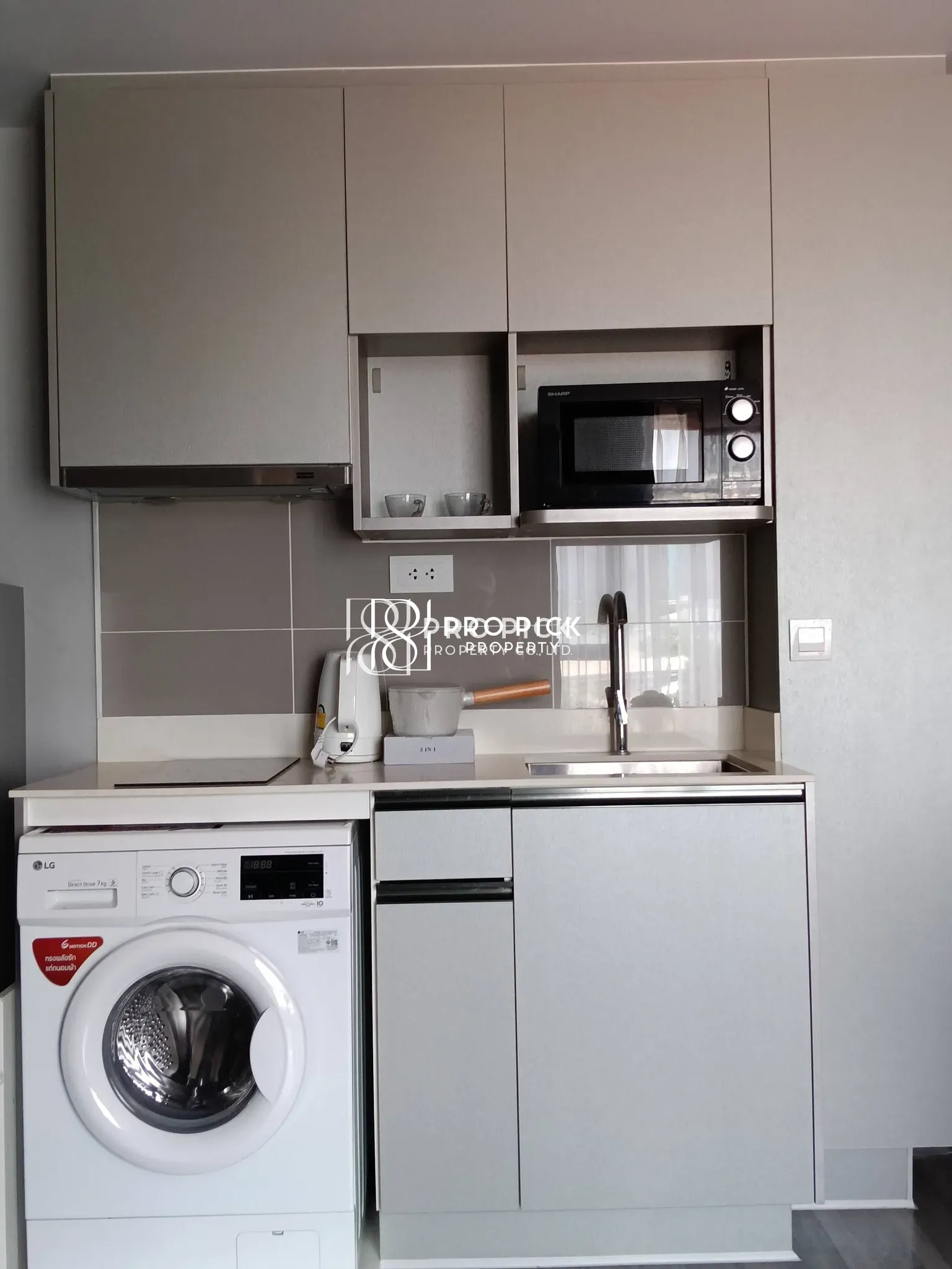 For Rent Condo Ideo mobi Sukhumvit 40 BTS Ekamai Sukhumvit Khlong Toei PP-00092 photo 3