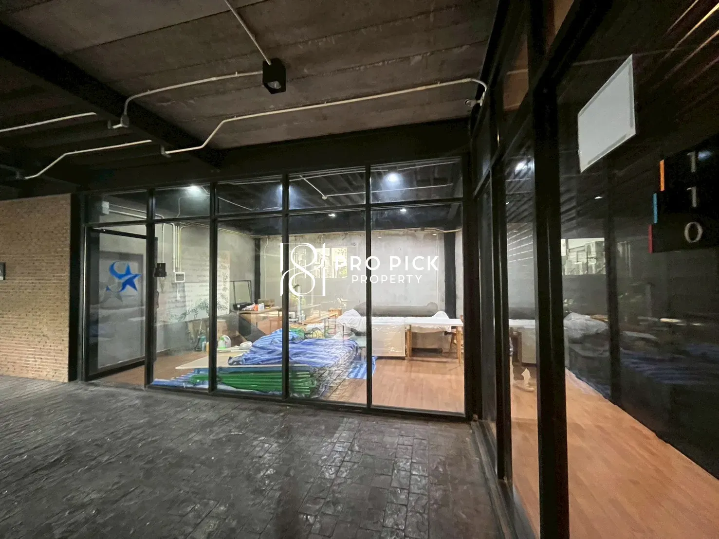 For Rent Retail Space BTS Ekkamai Sukhumvit Watthana PP-00093 photo 3