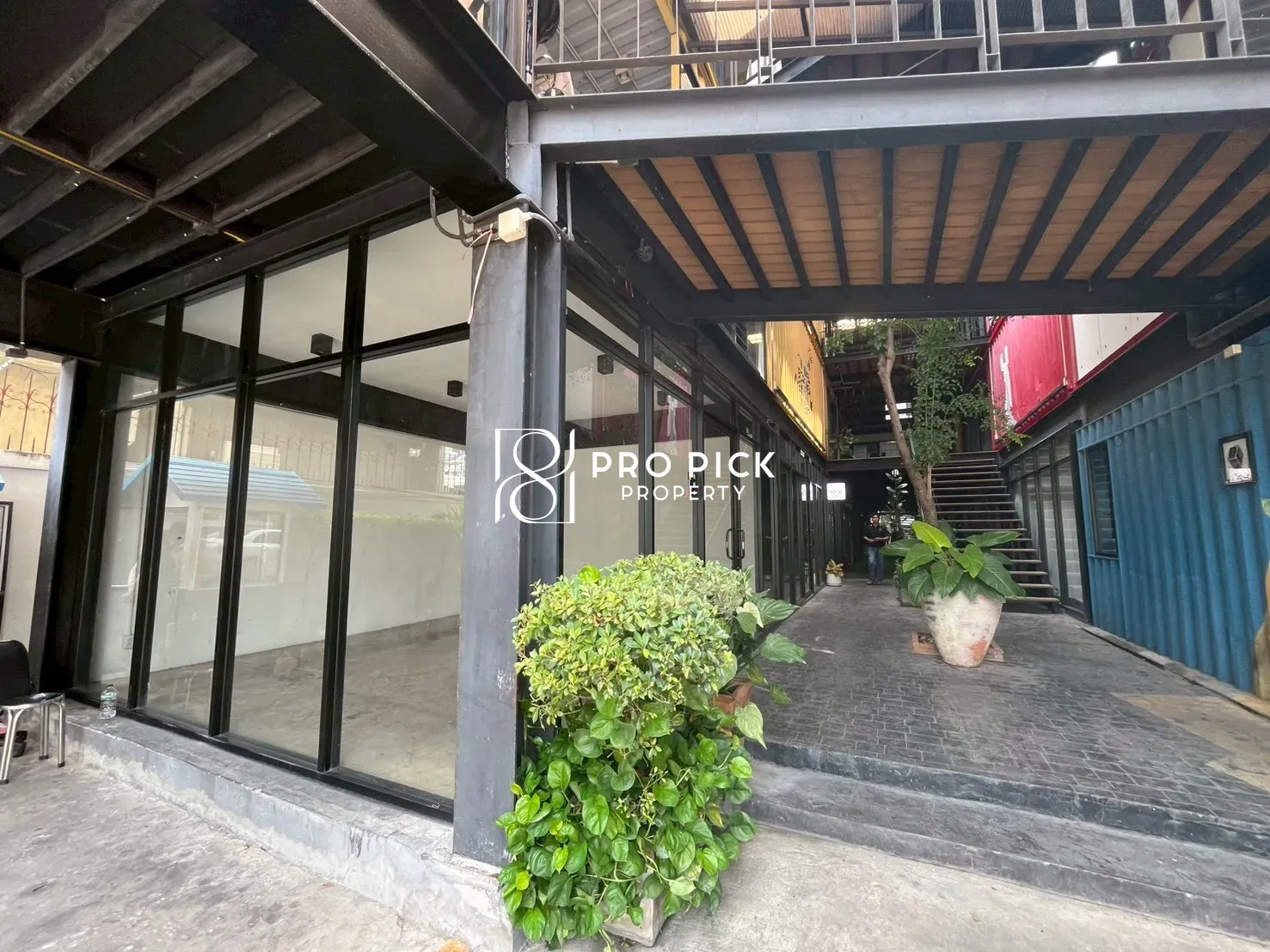 For Rent Retail Space BTS Ekkamai Sukhumvit Watthana PP-00098 - cover