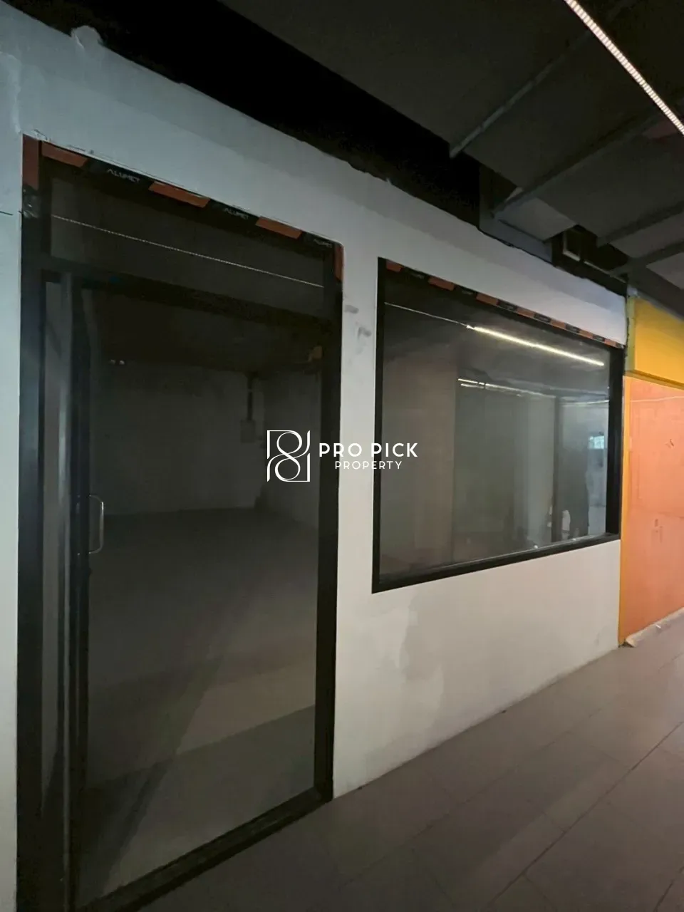 For Rent Retail Space BTS Thong Lo Sukhumvit Watthana PP-00100 - cover
