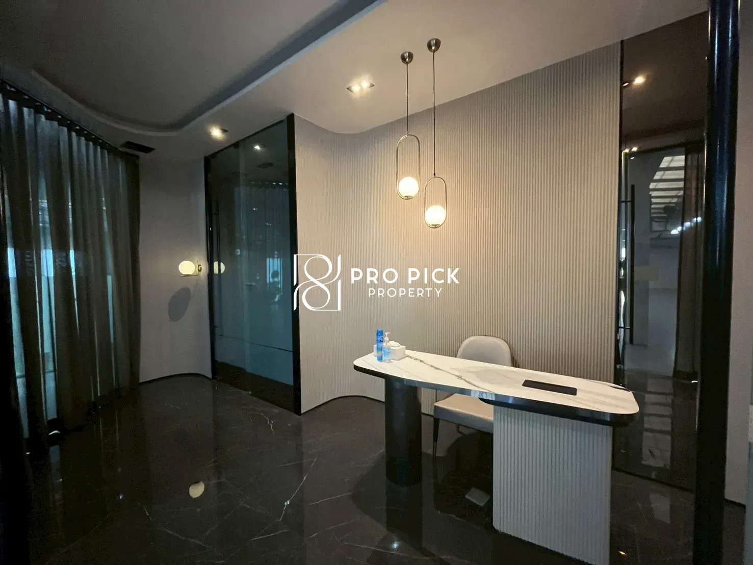 For Rent Retail Space BTS Asok MRT Sukhumvit Watthana PP-00108 photo 2