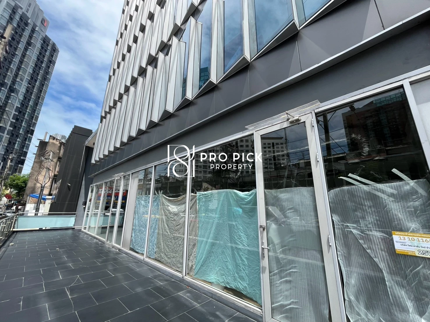 For Rent Retail Space 57 sq.m. BTS Phra Khanong Sukhumvit Khlong Toei Bangkok PP-00115 photo 3