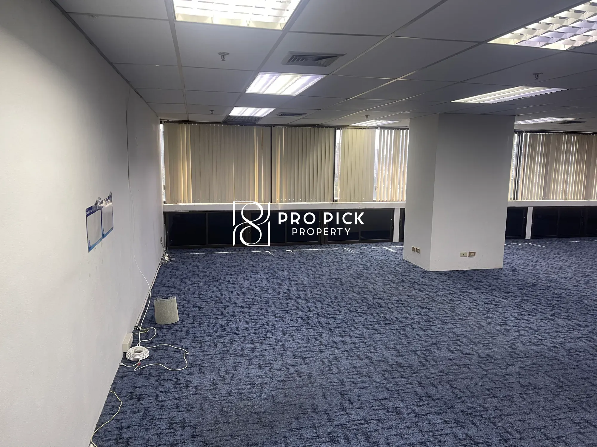 For Rent Office Ocean Tower1 BTS Asok MRT Sukhumvit Klong Toei Bangkok PP-00139 photo 2