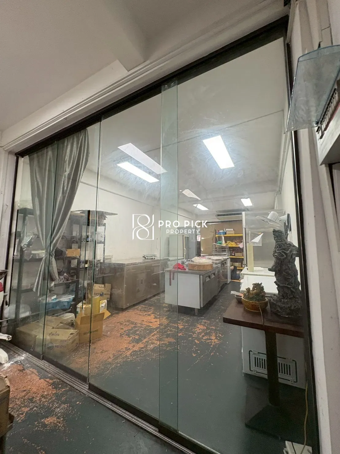 Shophouse For Rent BTS Phra Khanong Sukhumvit Watthana PP-00132 photo 2