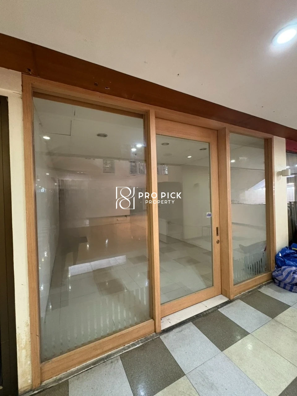 For Rent Retail Space 30 sq.m. BTS Phrom Phong Sukhumvit Watthana Bangkok PP-00164 photo 4