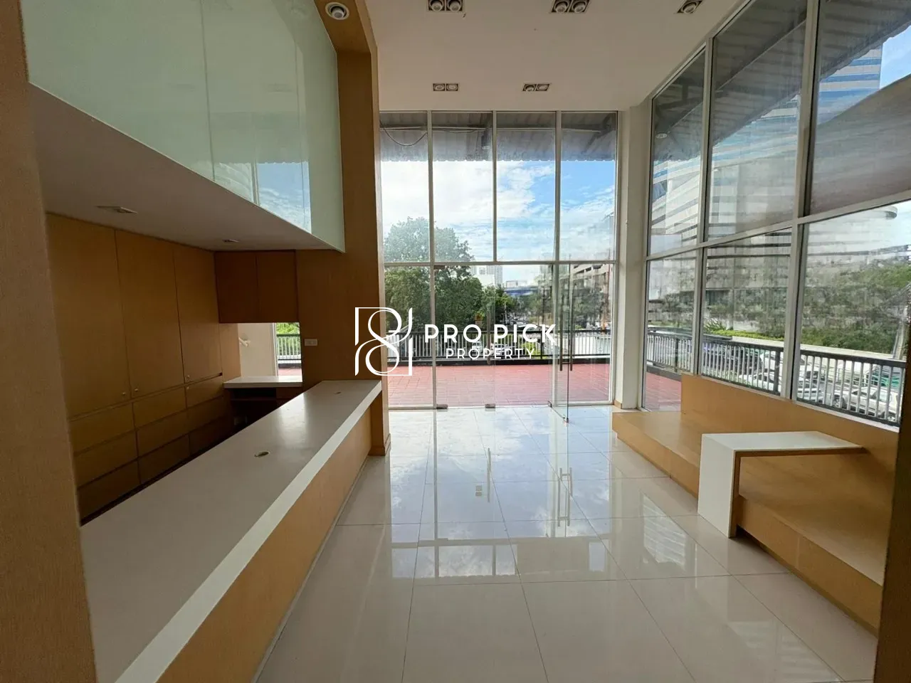 For Rent Retail Space BTS Phrom Phong Sukhumvit Phetchaburi Watthana PP-00194 photo 2