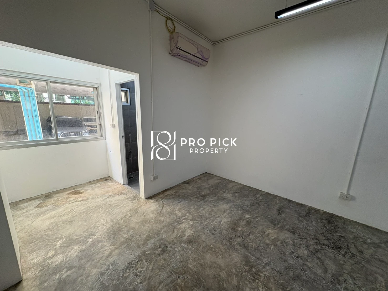For Rent Retail Space BTS Thong Lo Sukhumvit Khlong Toei Bangkok PP-00209 more photos