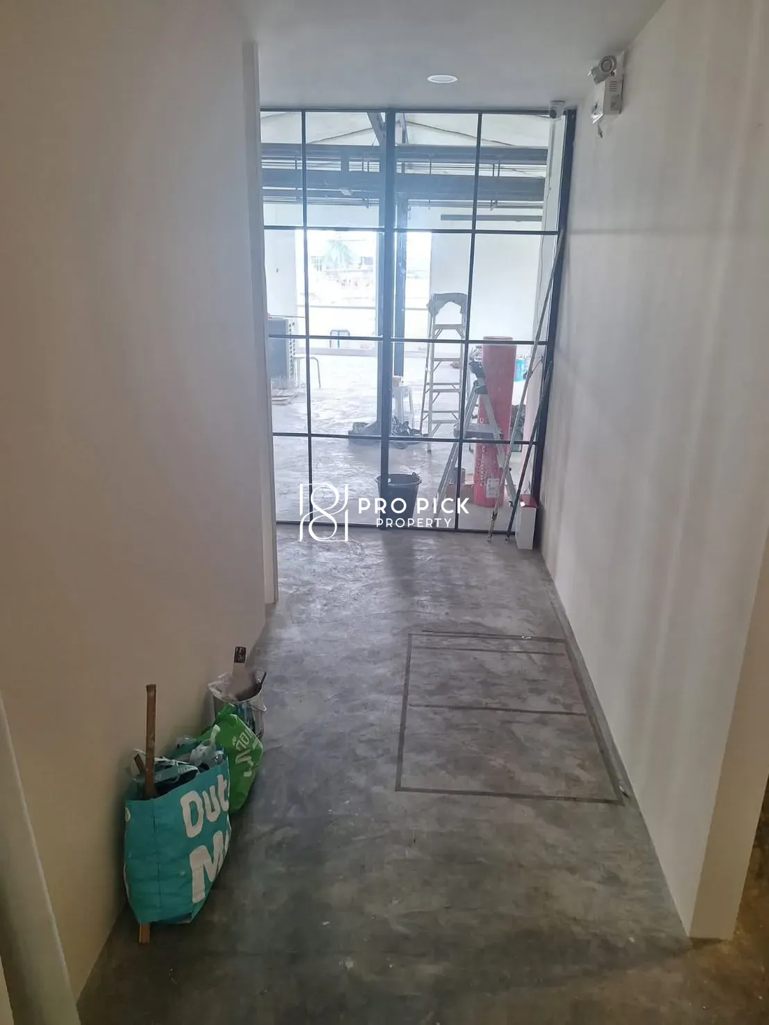 For Rent Retail Space BTS Phrom Phong Sukhumvit Khlong Toei PP-00226 Wellness Spa Bar Restaurant Cannabis photo 3