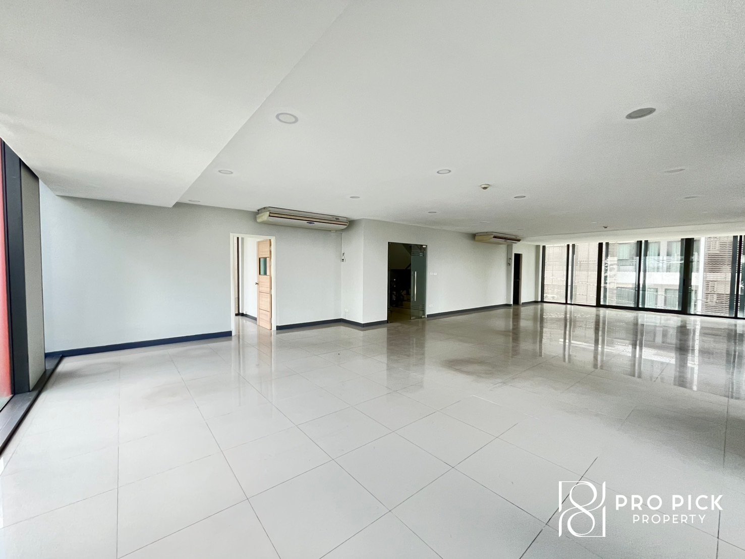 For Rent Office BTS Sain Louise Narathiwas Sathon Bangkok PP-00147 photo 2