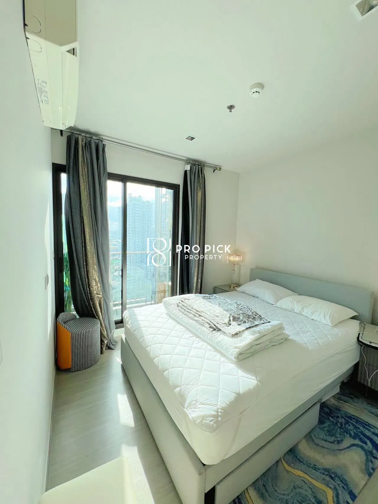 For Rent Condo Life Asoke Rama 9 2 Beds 1 Bath MRT Phra Ram 9 Ratchathewi PP-00232 photo 2