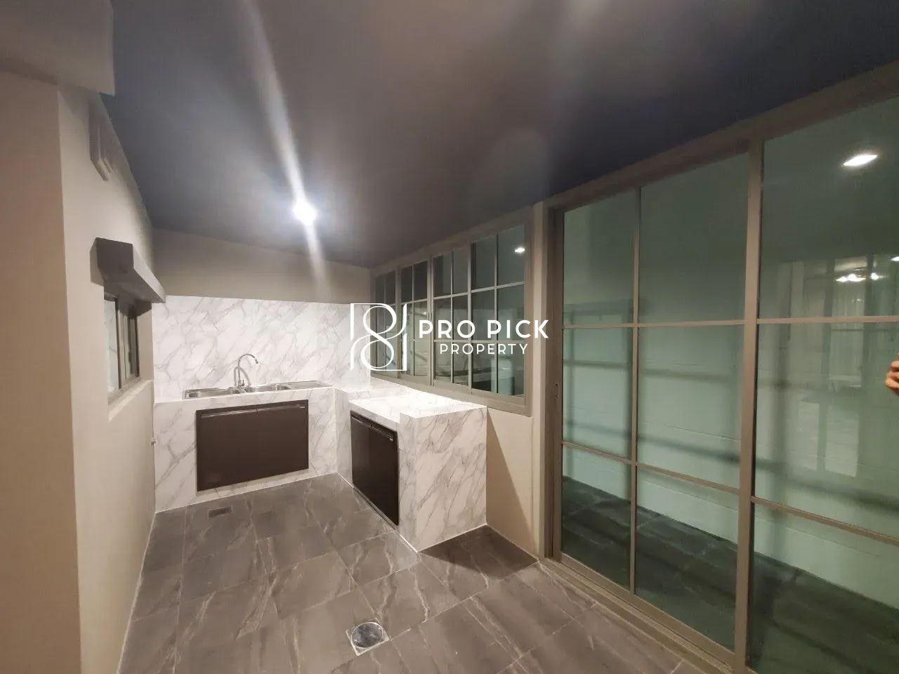 For Rent Townhome Town Plus Huamark Krungthep Kreetha Bang Kapi PP-00351 photo 2
