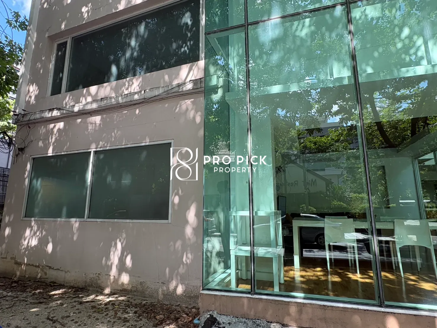 For Rent Retail Space BTS Phrom Phong Sukhumvit Khlong Toei PP-00356 photo 1