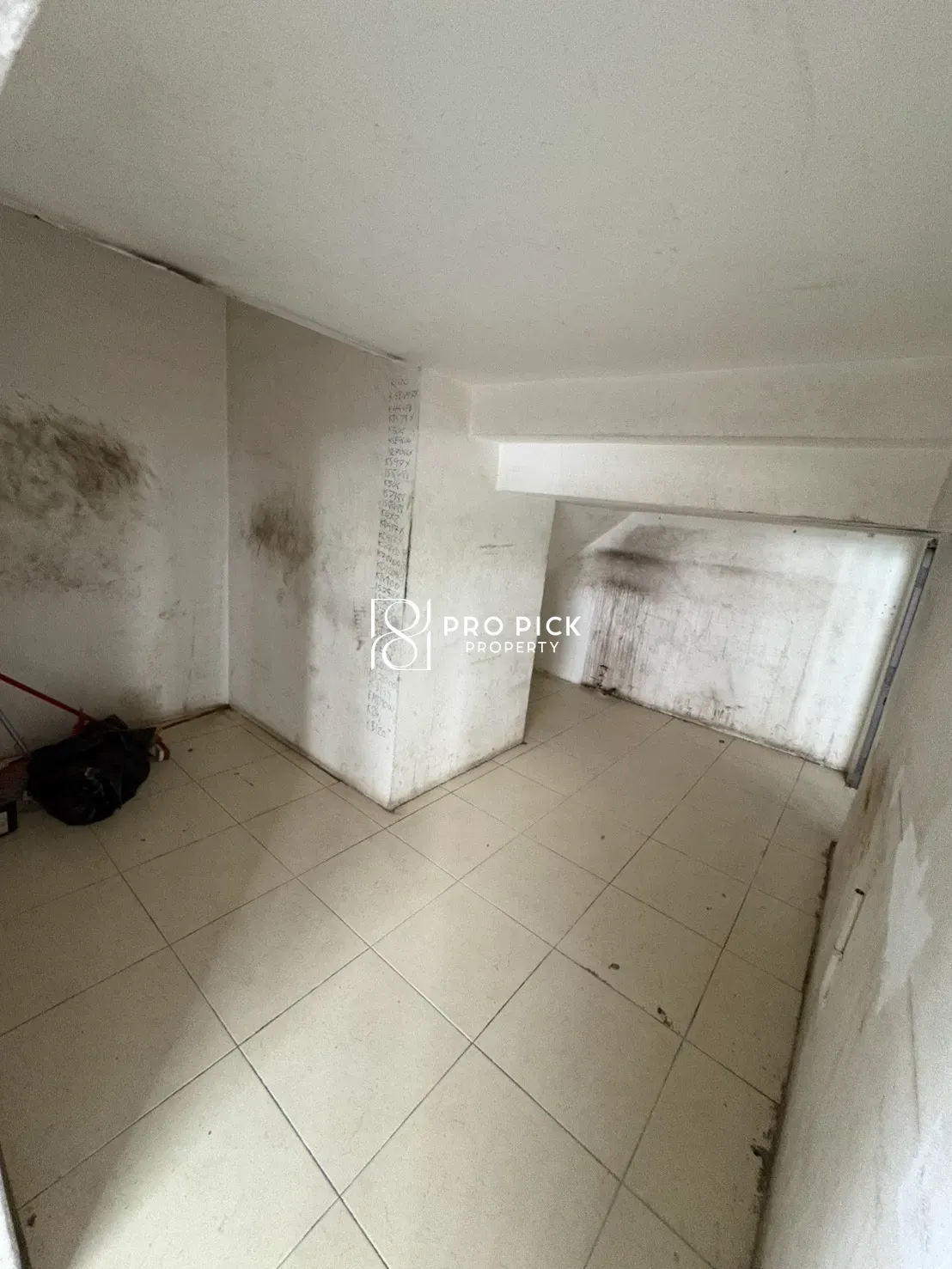 For Rent Retail Space 256 sq.m. BTS Phra Khanong Sukhumvit Wattana PP-00358 more photos