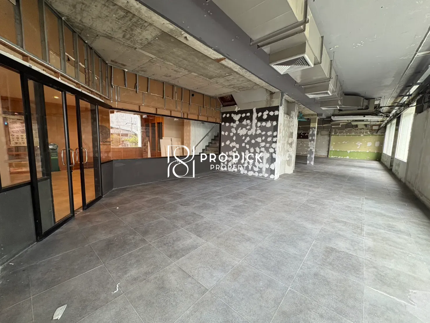 For Rent Retail Space 256 sq.m. BTS Phra Khanong Sukhumvit Wattana PP-00358 photo 1