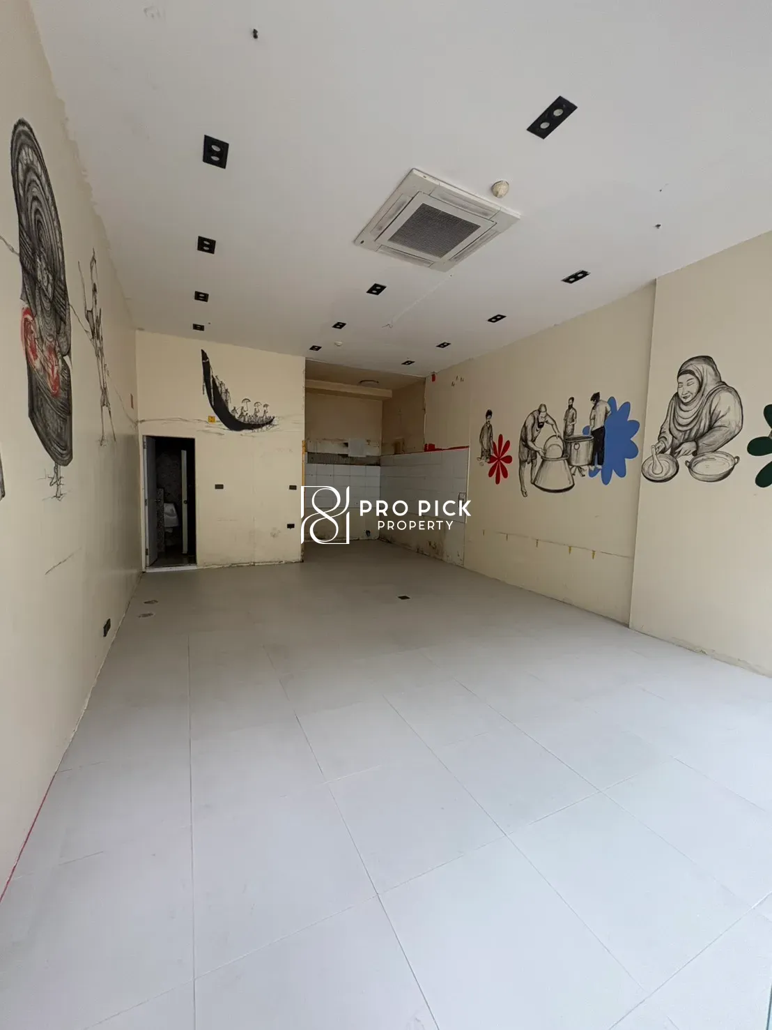 For Rent Retail Space 42 sq.m. BTS Phrom Phong Sukhumvit Khlong Toei PP-00365 more photos