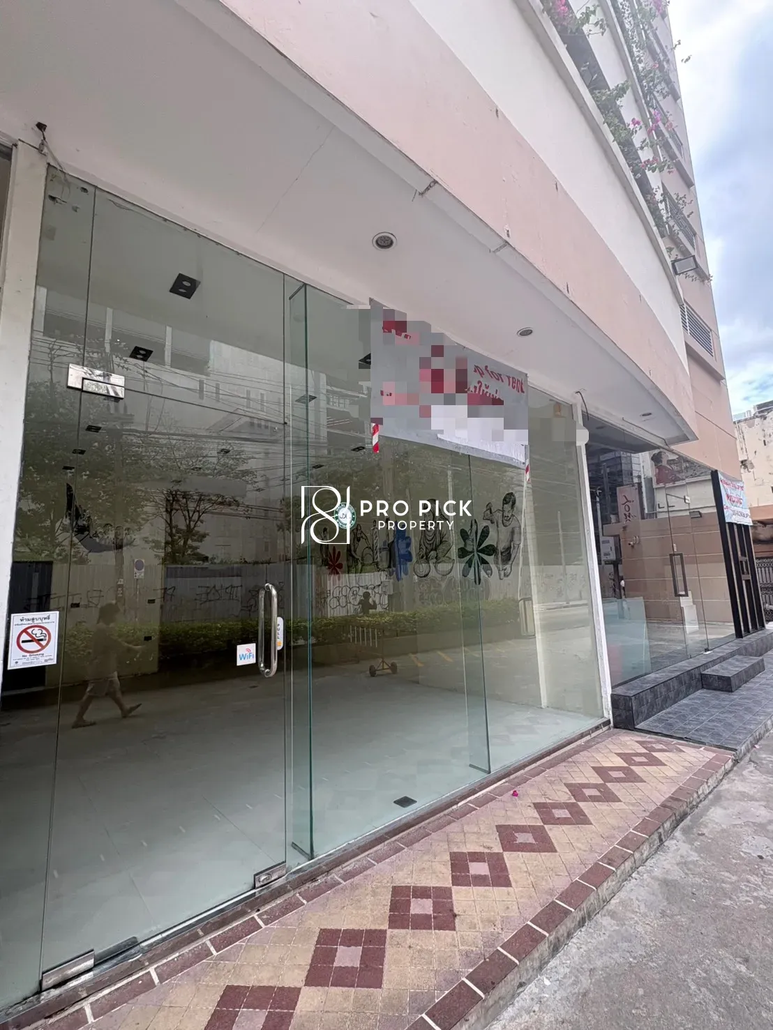 For Rent Retail Space 42 sq.m. BTS Phrom Phong Sukhumvit Khlong Toei PP-00365 - cover