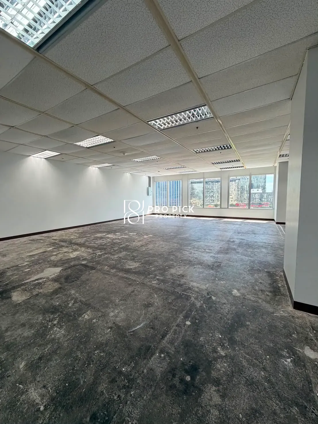 For Rent Office 129 sq.m. BTS Chit Lom Phloen Chit Pathun Wan Bangkok PP-00372 photo 3