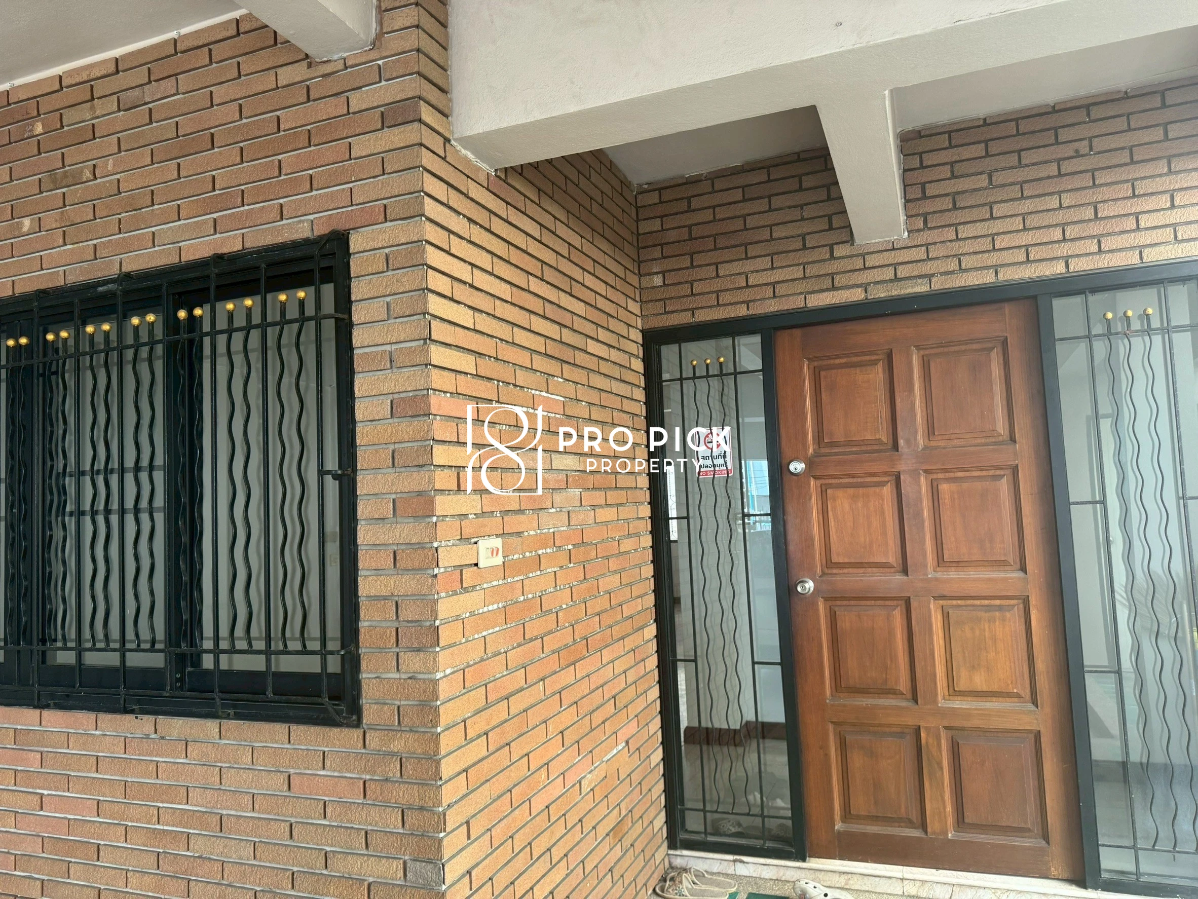 For Rent Home Office BTS Nana Sukhumvit Klong Toei Bangkok PP-00390 more photos