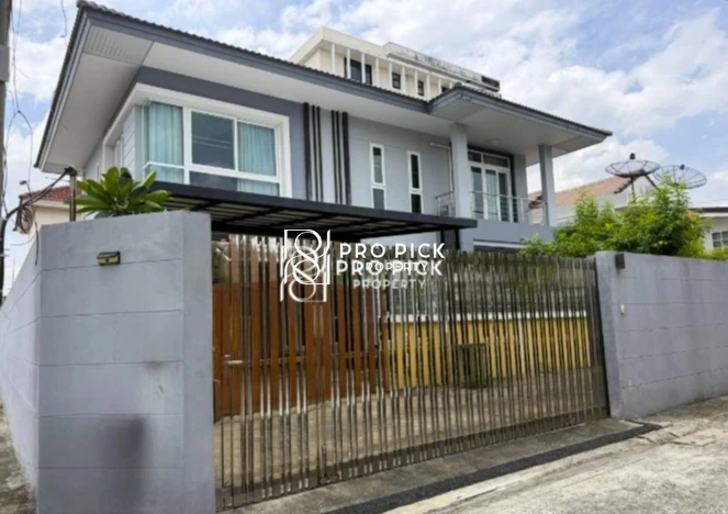 4 Bed Detached House in Watthana, 75,000 THB/mo