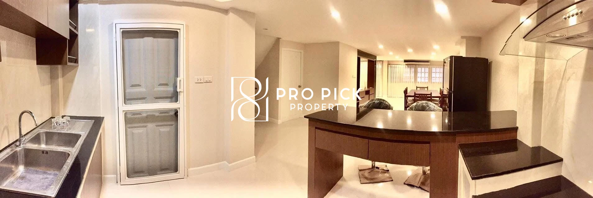For Rent Townhouse BTS Ekamai Sukhumvit Watthana Bamgkok PP-00401 more photos