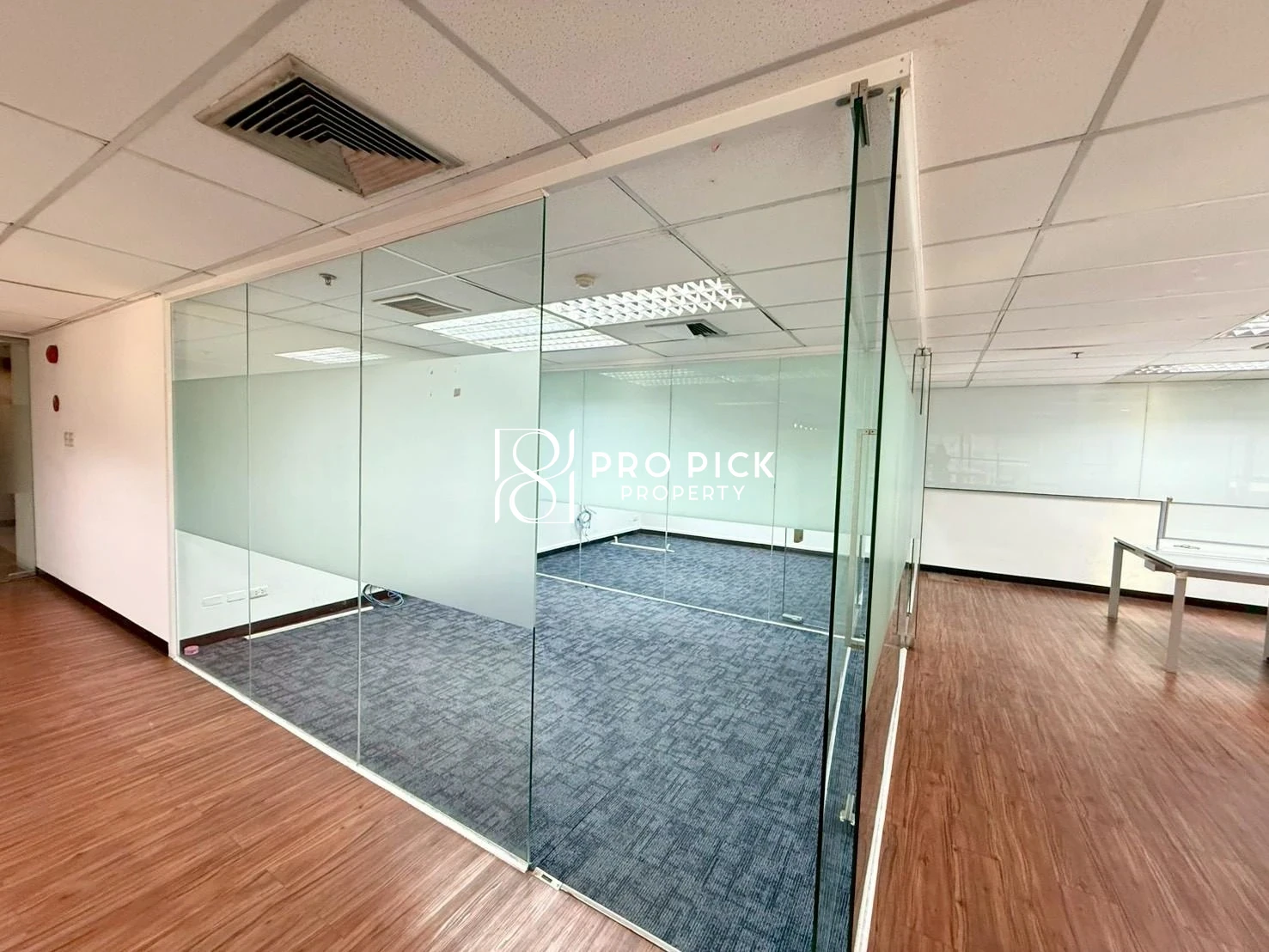 For Rent Office 220 Sqm. BTS Ekkamai Sukhumvit Watthana Bangkok PP-00410 photo 3