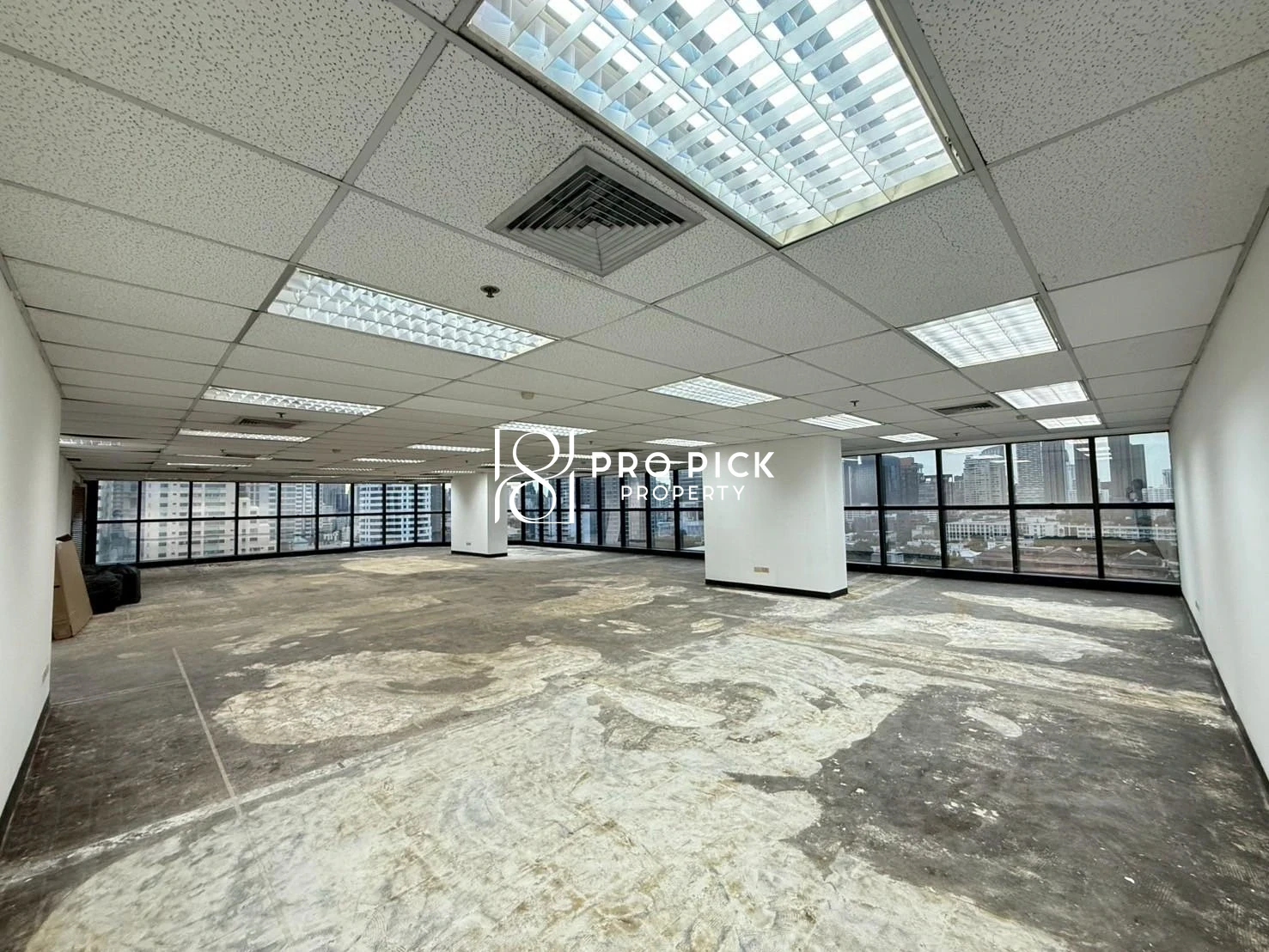 For Rent Office 220 Sqm. BTS Ekkamai Sukhumvit Watthana Bangkok PP-00412 - cover