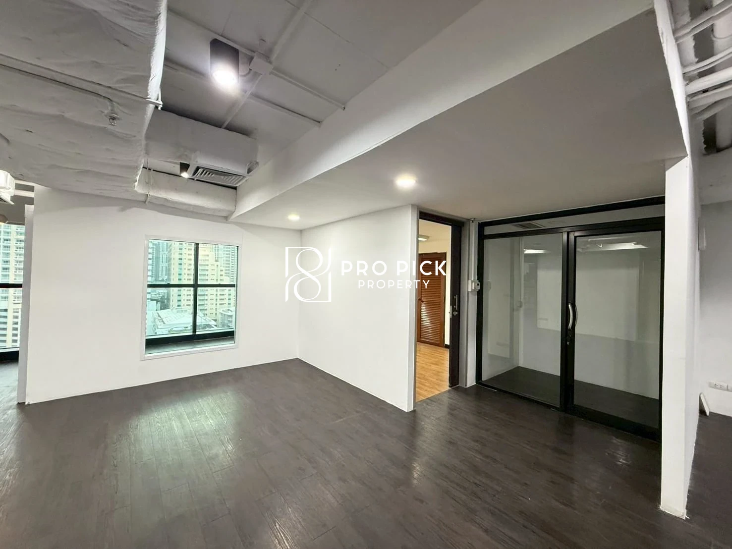 For Rent Office Space 220 Sqm. BTS Ekkamai Sukhumvit Watthana Bangkok PP-00413 photo 3