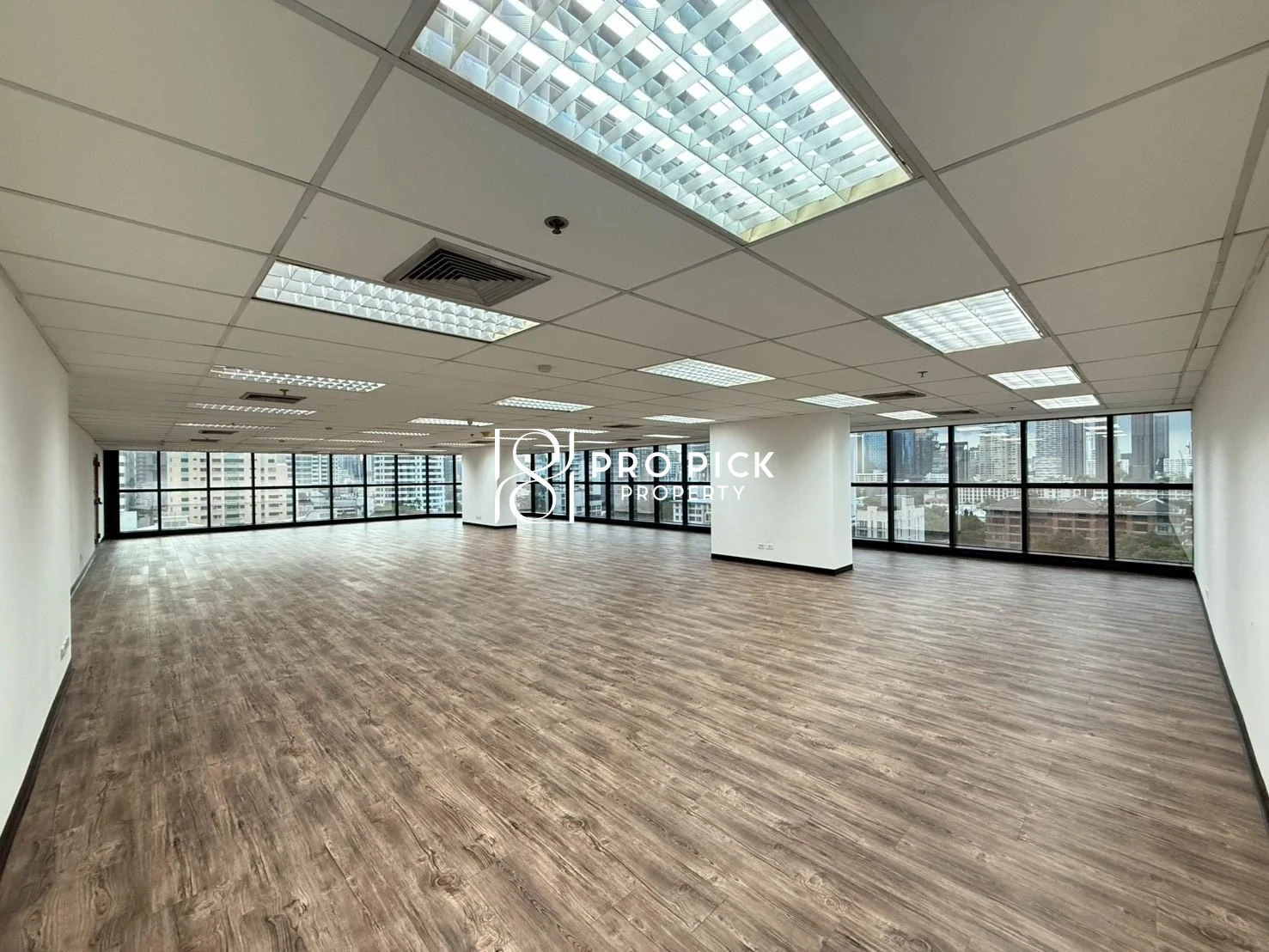 For Rent Office Space 220 Sqm. BTS Ekkamai Sukhumvit Watthana Bangkok PP-00415 photo 3