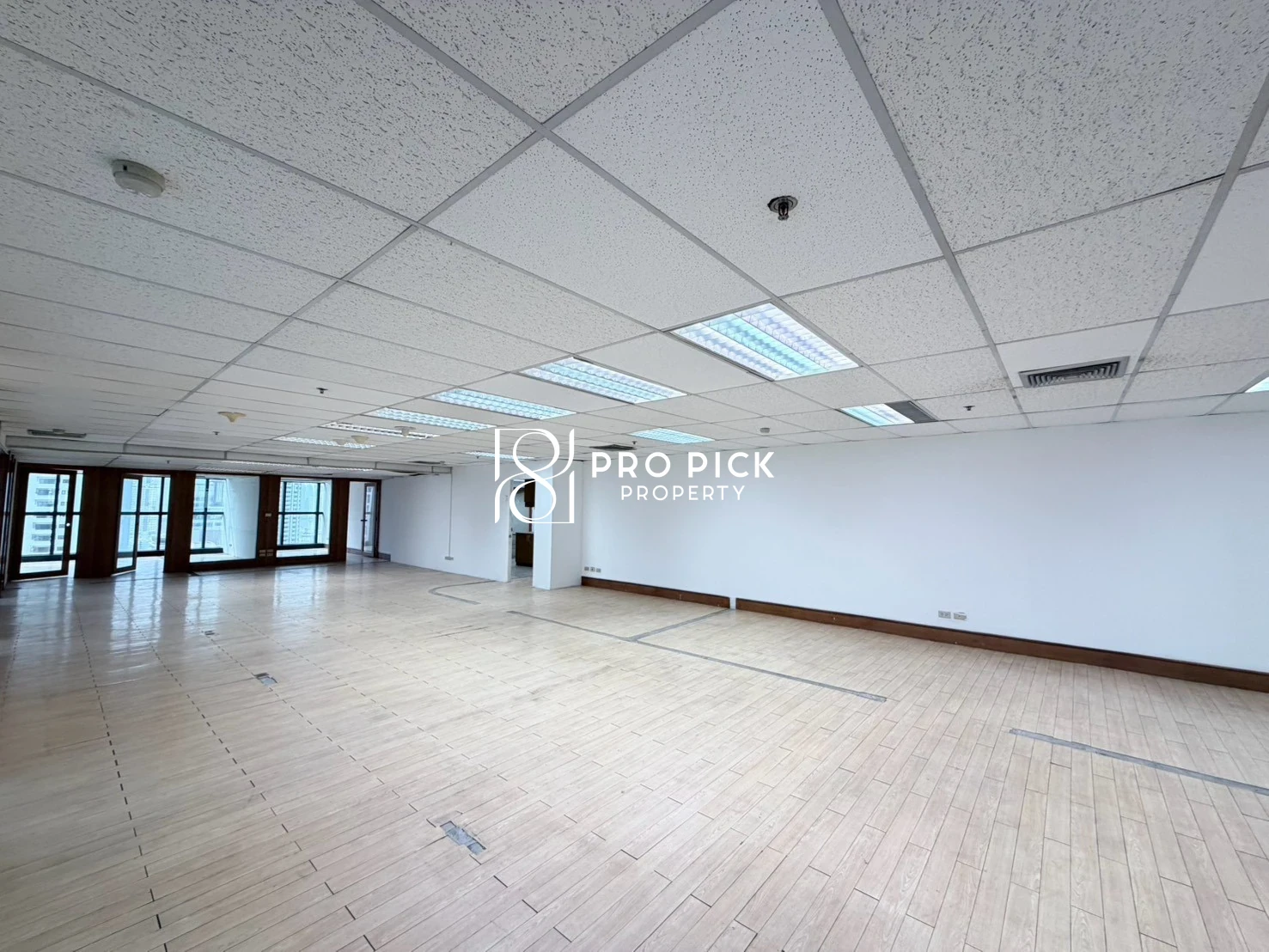 For Rent Office Space 350 Sqm. BTS Ekkamai Sukhumvit Watthana Bangkok PP-00418 photo 2