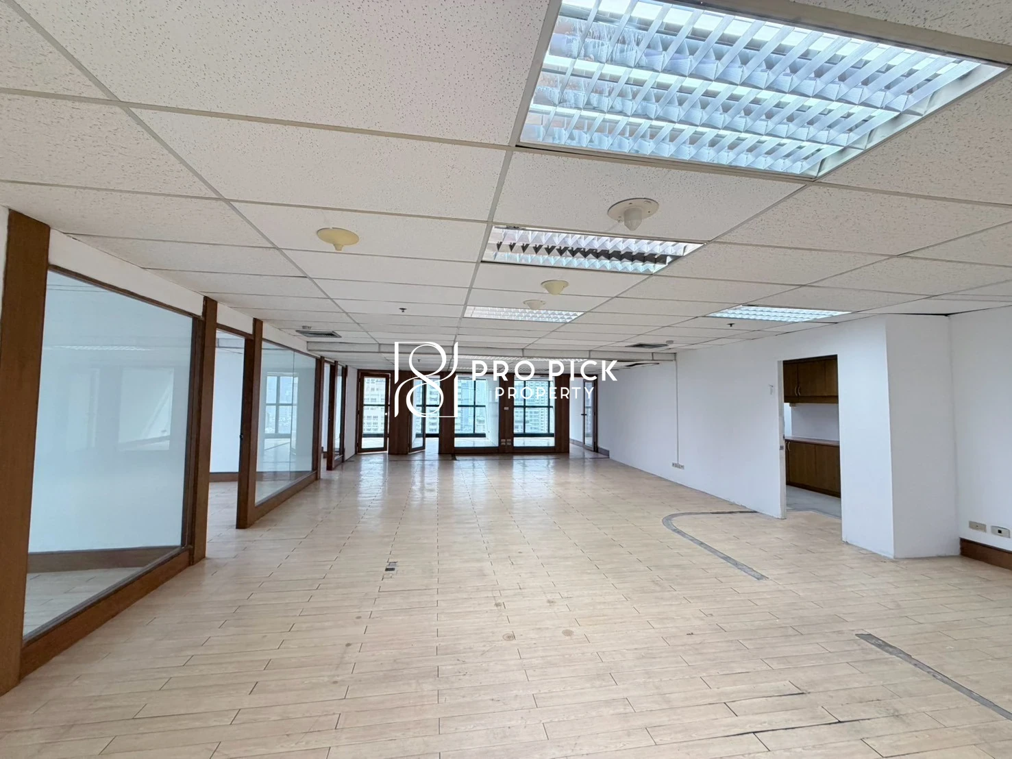 For Rent Office Space 350 Sqm. BTS Ekkamai Sukhumvit Watthana Bangkok PP-00418 photo 3