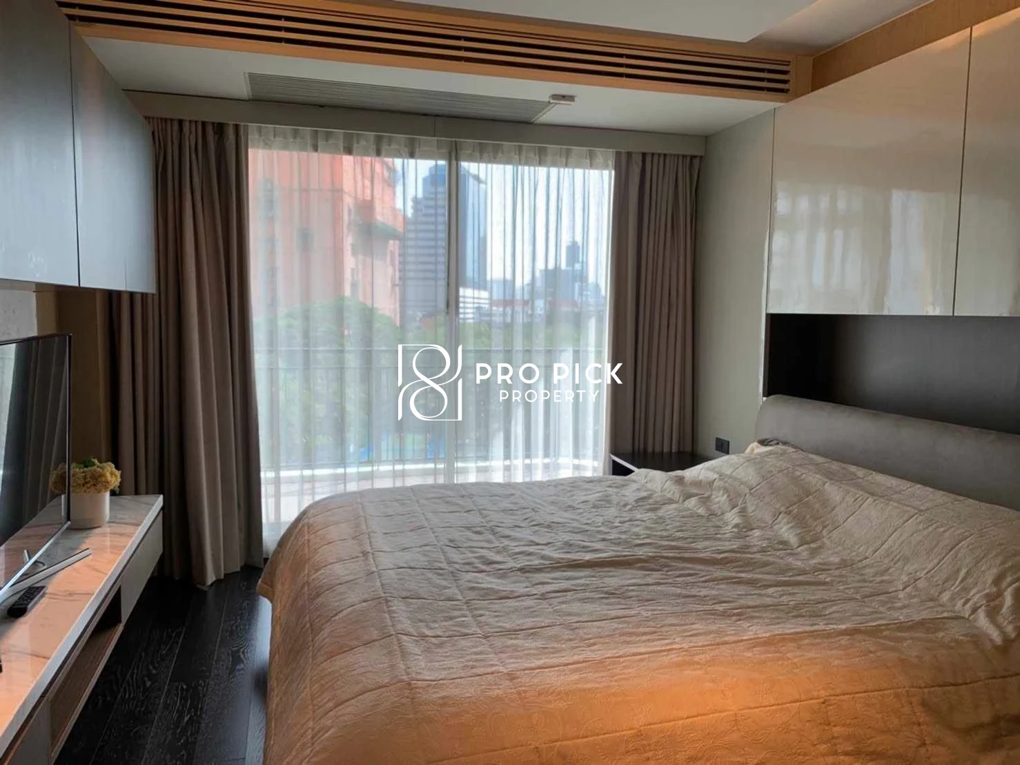 For Rent Condo The Crest Sukhumvit 24 3 Beds 3 Baths Duplex BTS Phrom Phong Khlong Toei Bangkok PP-00445 more photos