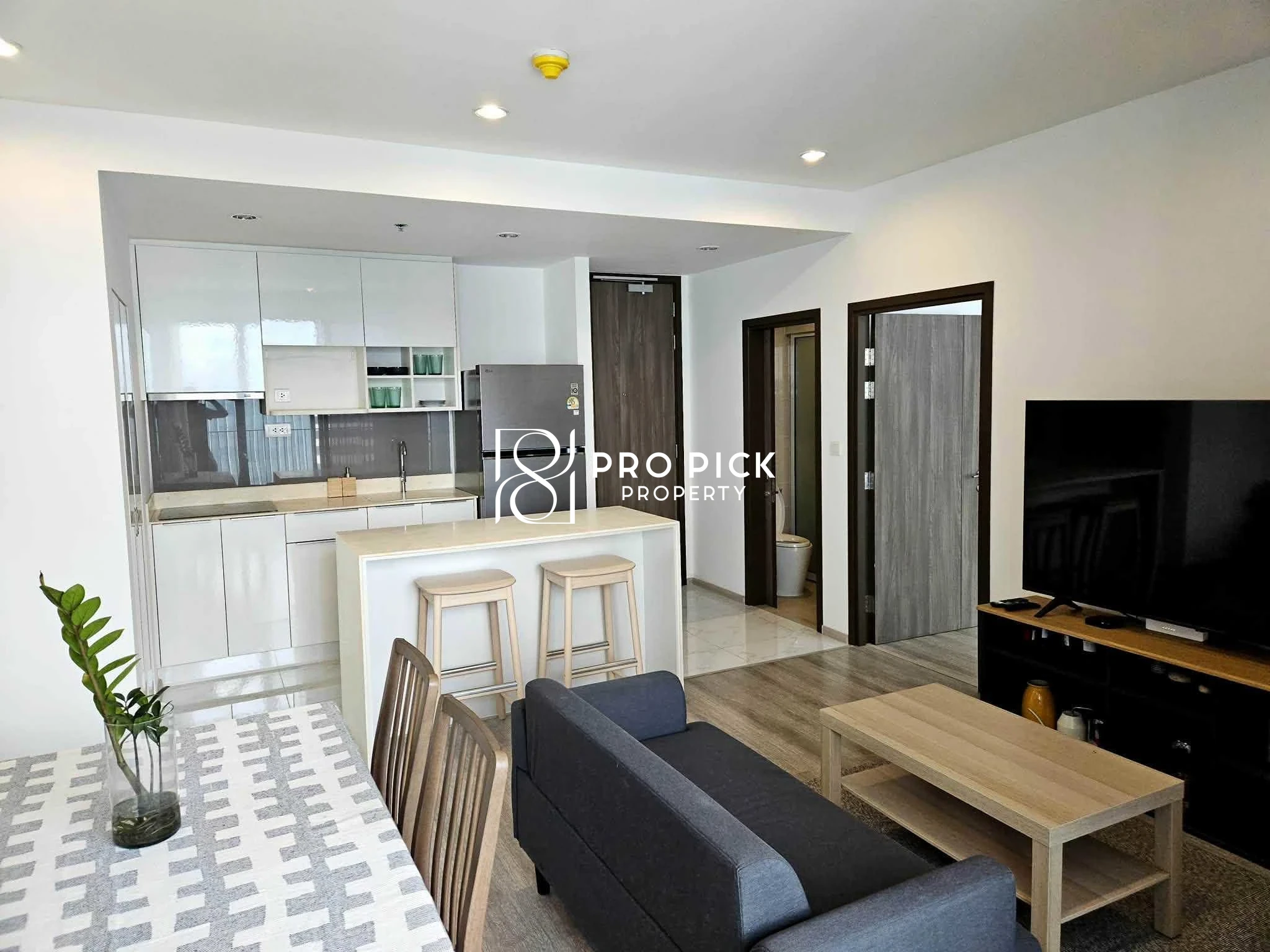 For Rent Ideo Mobi Sukhumvit 66 Condo 2 Bed 2 Bath BTS Udomsuk Sukhumvit Phra Khanong Bangkok PP-00447 - cover