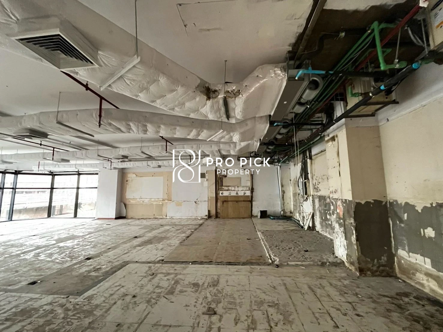 For Rent Retail Space Office Space 178 sq.m. BTS Asoke Sukhumvit Khlong Toei Bangkok PP-00452 photo 3