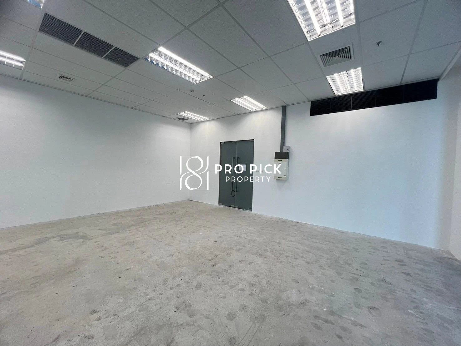 For Rent Office Space 134.20 Sqm. BTS Phrom Phong Sukhumvit Watthana Bangkok PP-00453 photo 3