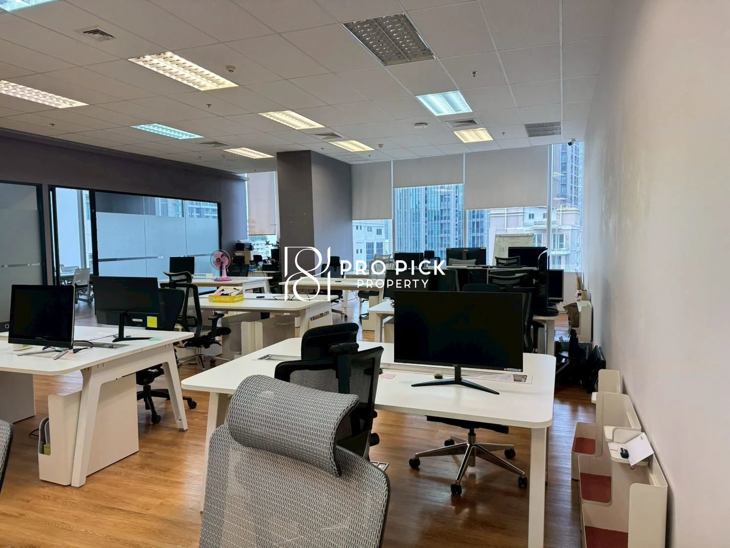 For Rent Office Space 211.34 Sqm. BTS Phrom Phong Sukhumvit Watthana Bangkok PP-00454 photo 3