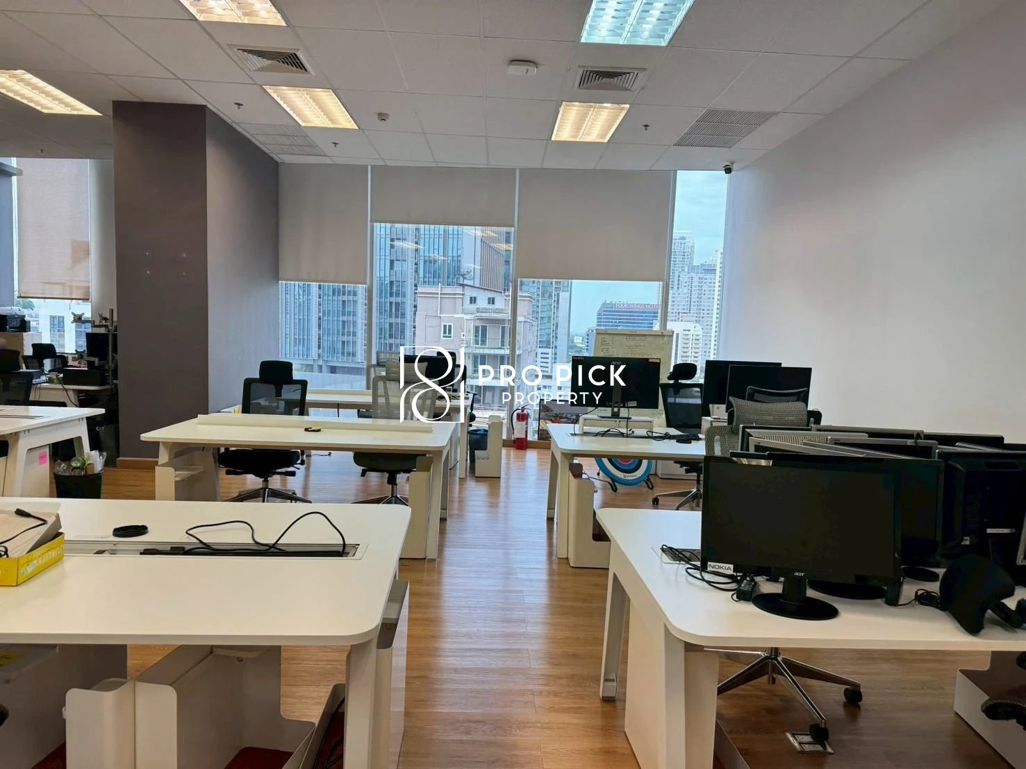 For Rent Office Space 211.34 Sqm. BTS Phrom Phong Sukhumvit Watthana Bangkok PP-00454 - cover